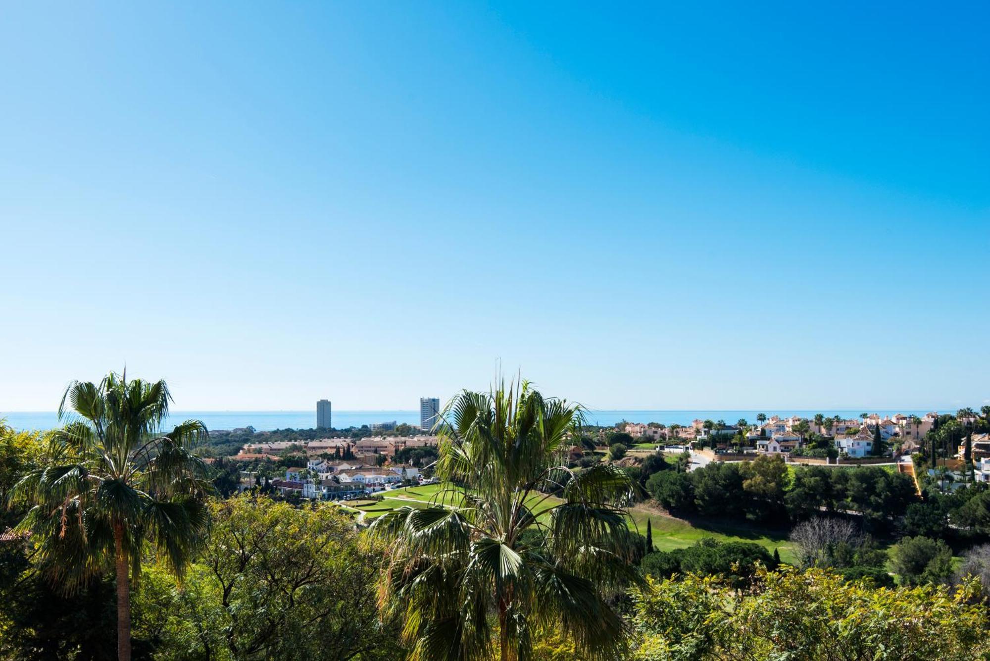 Rentandhomes Penthouse Elviria Golf Marbella Luaran gambar